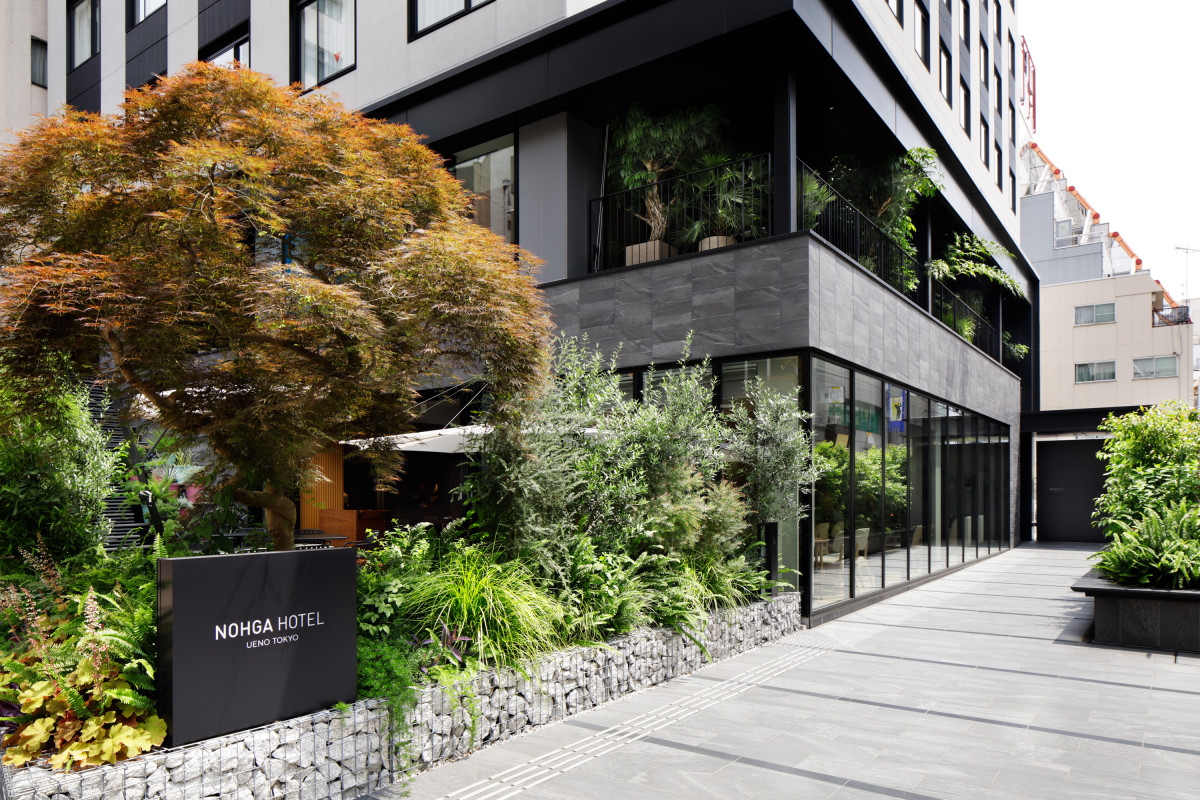 ホテル外観（提供：ノーガホテル 上野 東京）